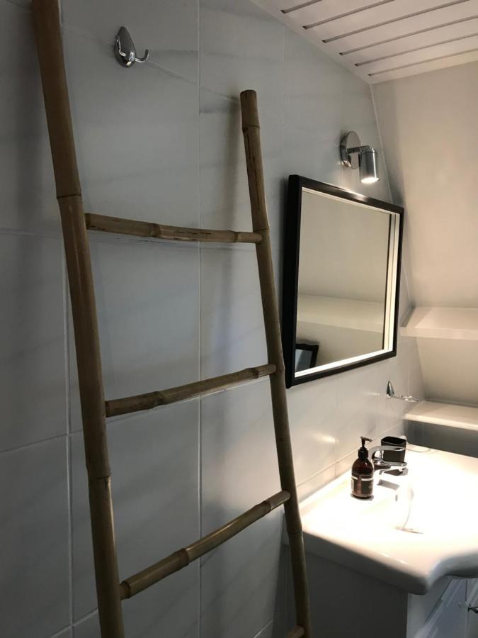 Heavenly Renovated Cabin Near Pittoresque Durbuy - Whistler Villa Bagian luar foto